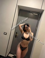 Аня